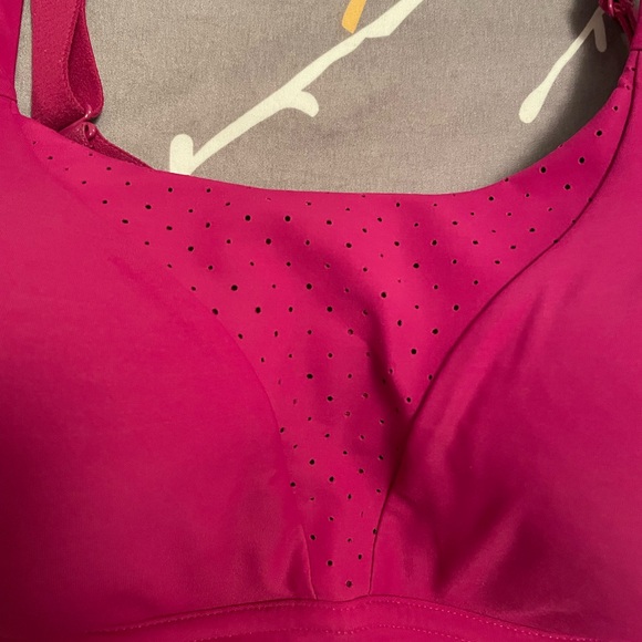 Lululemon Sport Bra 34DD - Picture 2 of 4